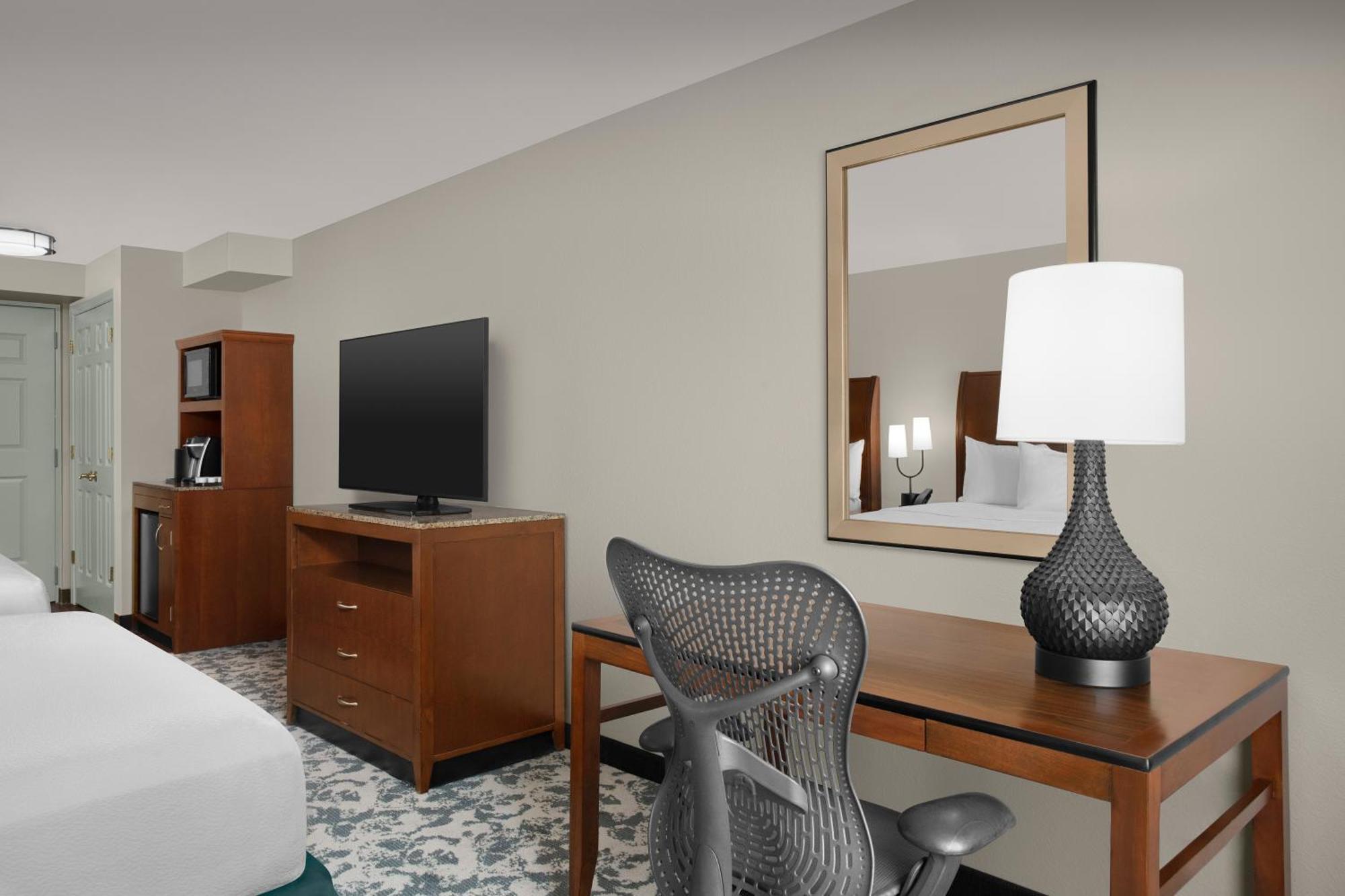 Hilton Garden 3*